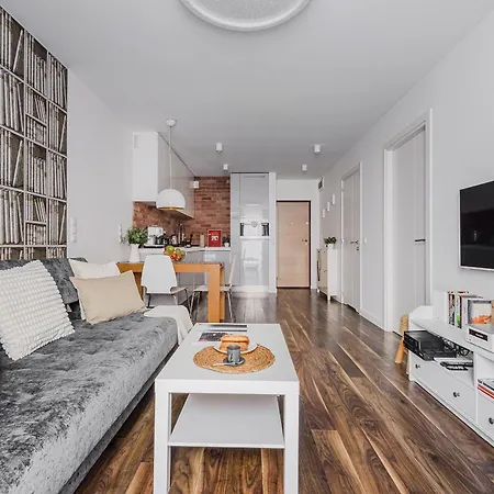 Grzybowska 5 By P&O Serviced Apartments 아파트 바르샤바