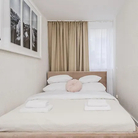 Grzybowska 5 By P&O Serviced Apartments 바르샤바