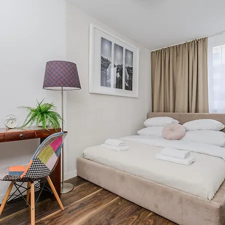 Grzybowska 5 By P&O Serviced Apartments Warsaw