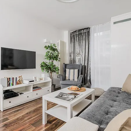 Grzybowska 5 By P&O Serviced Apartments